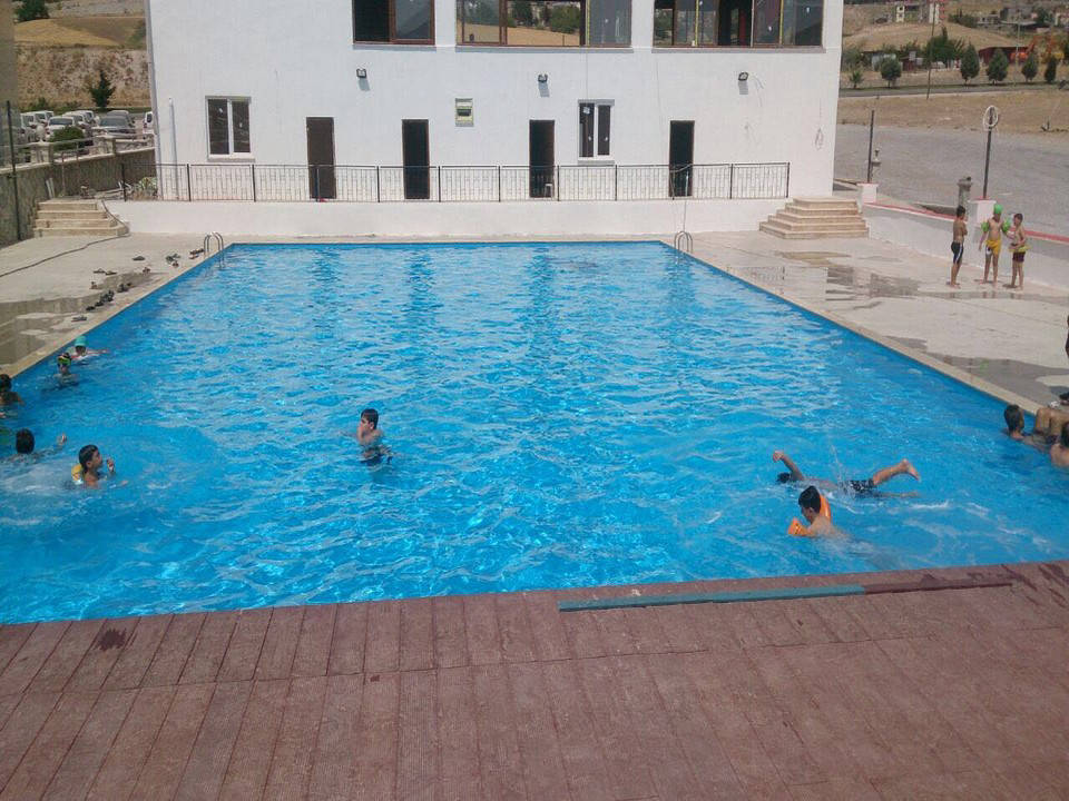 Yüzme havuzu, havuz referansları, havuz projeleri, havuz yapımı, havuz inşaatı, havuz tasarımı, modern havuz, lüks havuz, anahtar teslim havuz, havuz taahhüt, havuz mühendisliği, özel havuz, villa havuzu, otel havuzu, ticari havuz, kapalı havuz, açık havuz, prefabrik havuz, betonarme havuz, sonsuzluk havuzu, olimpik havuz, çocuk havuzu, havuz yenileme, havuz bakımı, havuz ekipmanları, havuz sistemleri, havuz çözümleri, havuz danışmanlığı, Düzce havuz, Türkiye havuz.