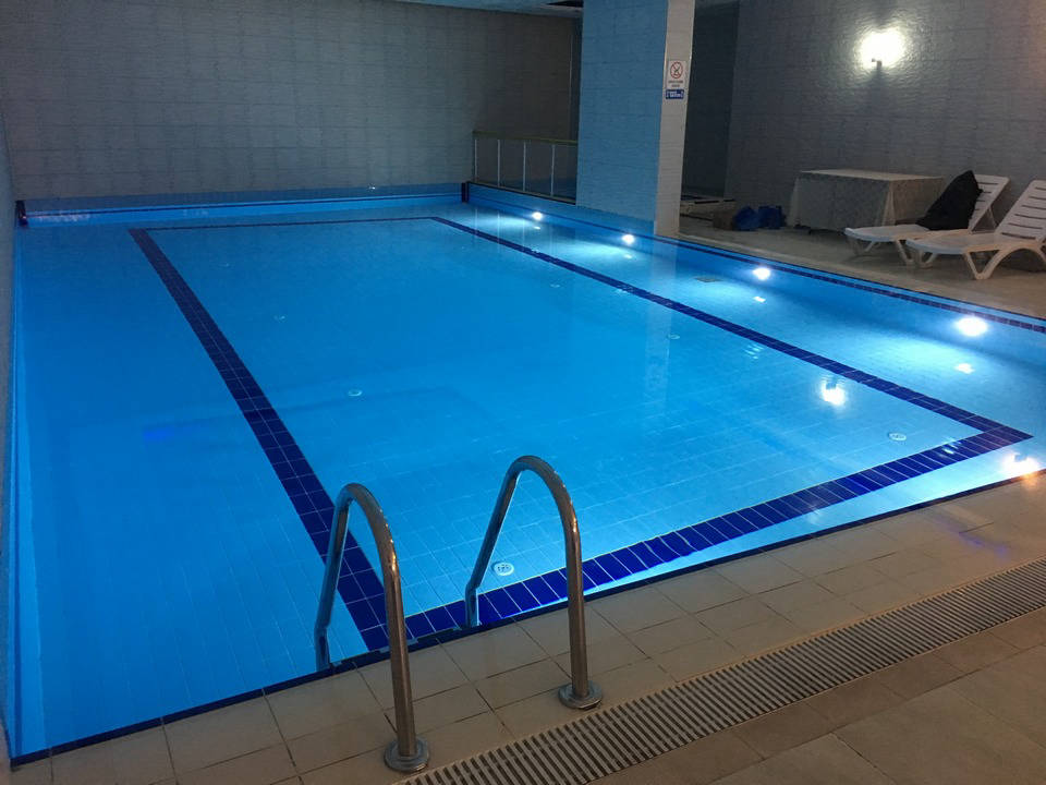 Yüzme havuzu, havuz referansları, havuz projeleri, havuz yapımı, havuz inşaatı, havuz tasarımı, modern havuz, lüks havuz, anahtar teslim havuz, havuz taahhüt, havuz mühendisliği, özel havuz, villa havuzu, otel havuzu, ticari havuz, kapalı havuz, açık havuz, prefabrik havuz, betonarme havuz, sonsuzluk havuzu, olimpik havuz, çocuk havuzu, havuz yenileme, havuz bakımı, havuz ekipmanları, havuz sistemleri, havuz çözümleri, havuz danışmanlığı, Düzce havuz, Türkiye havuz.